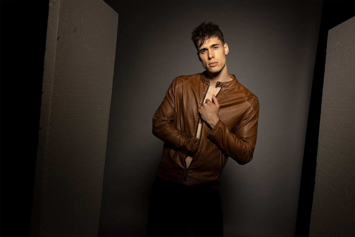 studio beauty fashion portrait